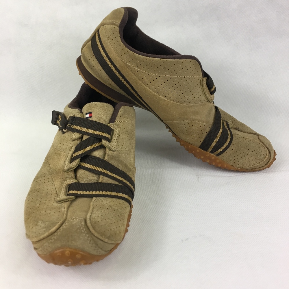 Tommy Girl Size 8.5 Suede Sneakers